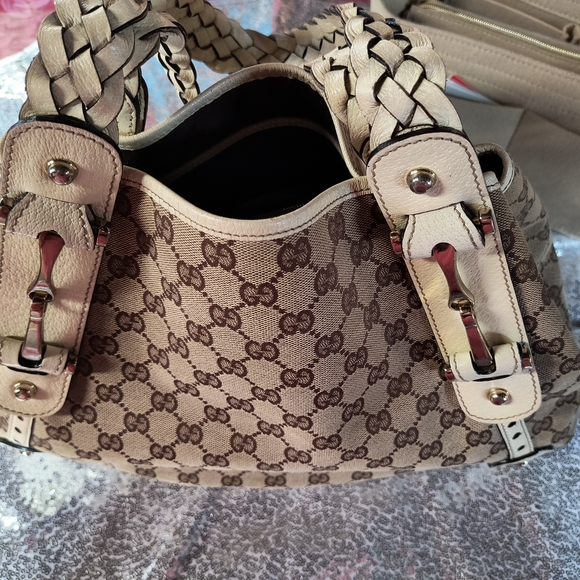 💕🎊SALE♥️GUCCI ❤️ 💗💕🩷🎇👯‍♂️😊Gucci Beige and Brown Women's  Hobo Bag - Picture 6 of 16